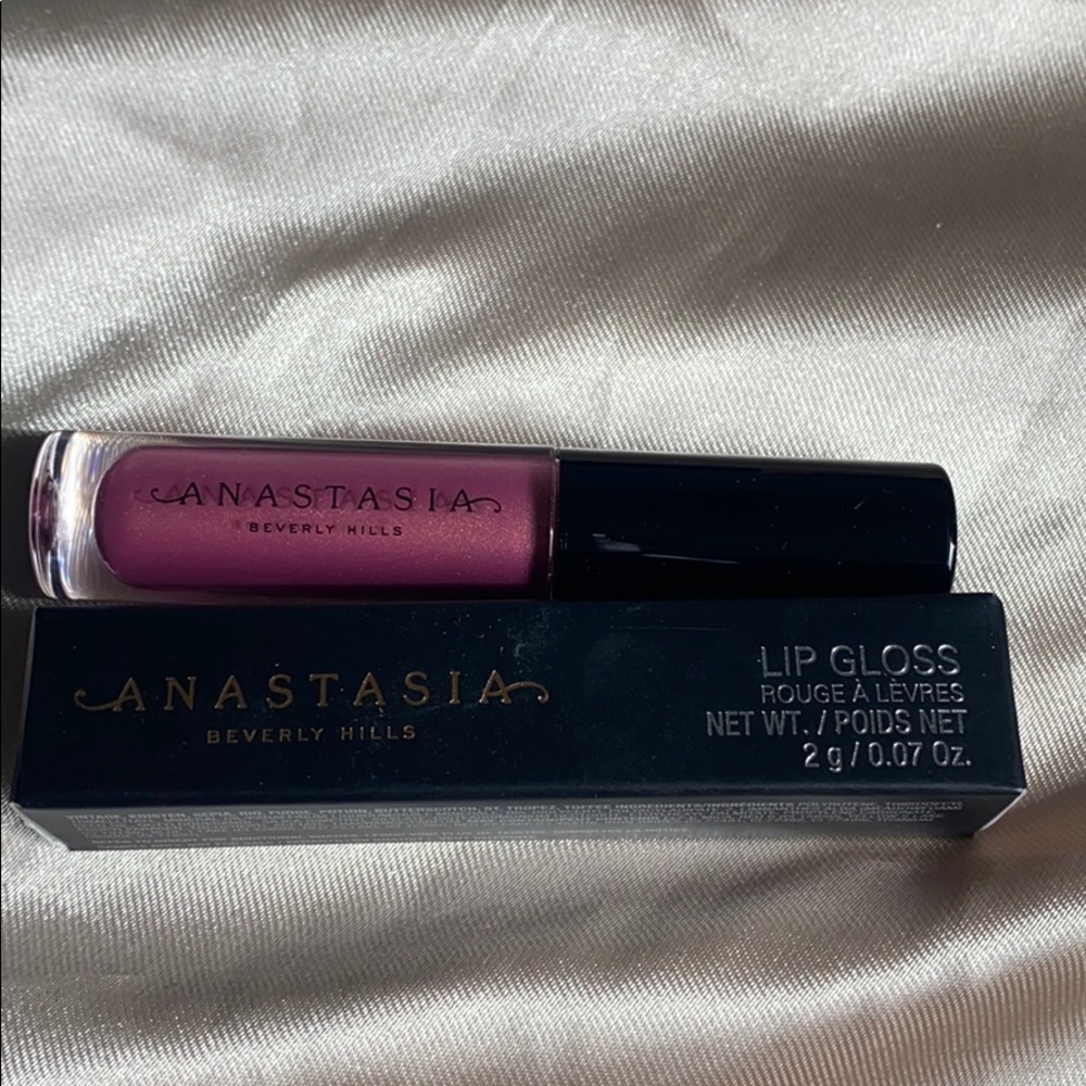 Anastasia Beverly Hills St. Tropez lipgloss